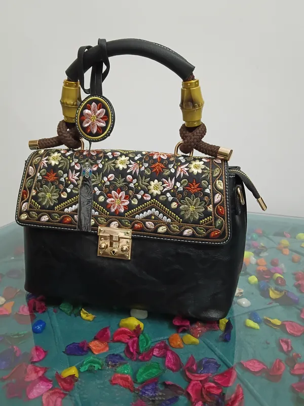 Black_Faux_Leather_Floral_Embroidered_Handbag_For_Women