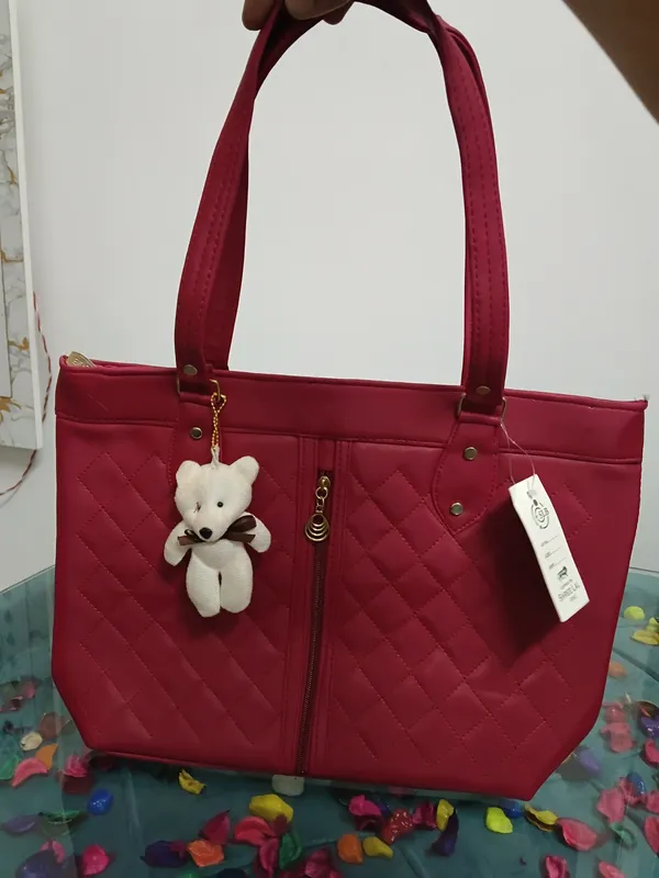 Maroon_Synthetic_Leather_Quilted_Tote_Bag_For_Women