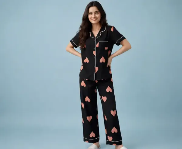 Black_Cotton_Heart_Print_Nightwear_Set_For_Women
