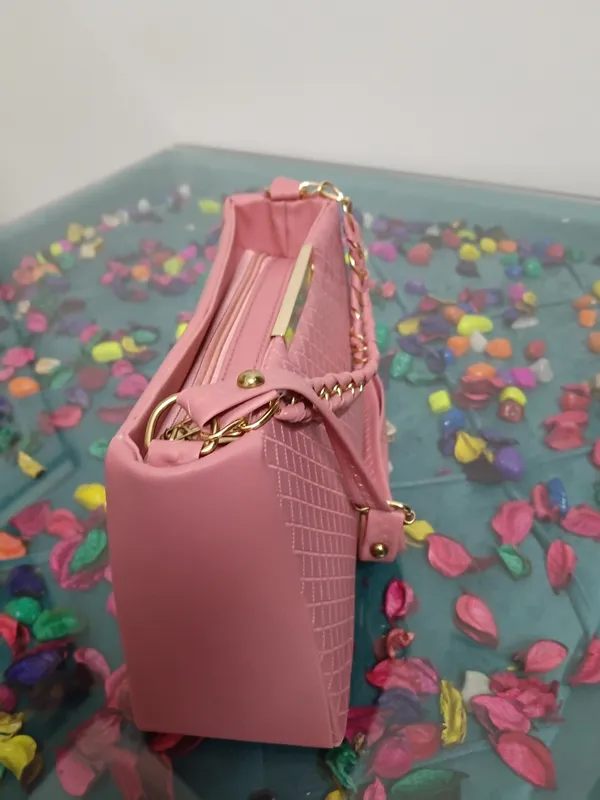 Pink_Synthetic_Leather_Quilted_Handbag_For_Women