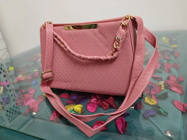 Pink_Synthetic_Leather_Quilted_Handbag_For_Women