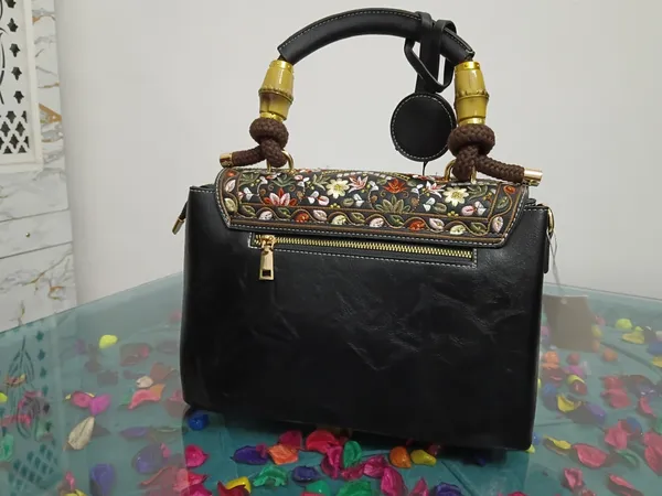 Black_Faux_Leather_Floral_Embroidered_Handbag_For_Women