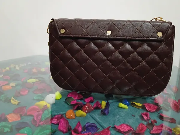 Brown_Synthetic_Leather_Quilted_Chain_Strap_Shoulder_Bag_For_Women