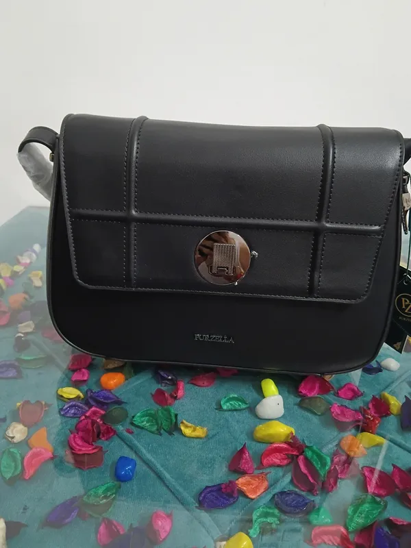 Black_Synthetic_Structured_Shoulder_Bag_For_Women