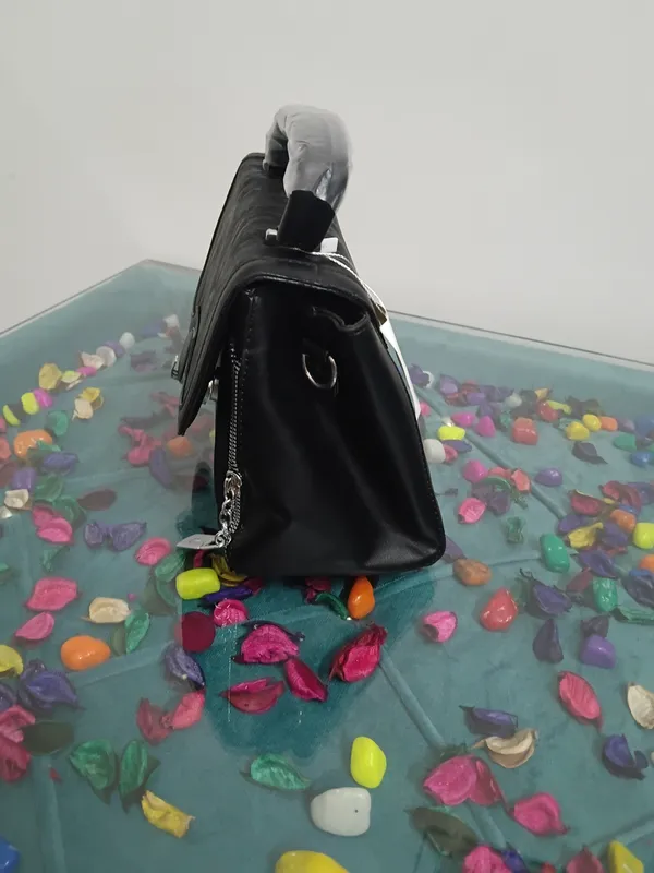 Black_Faux_Leather_Structured_Flap_Handbag_For_Women