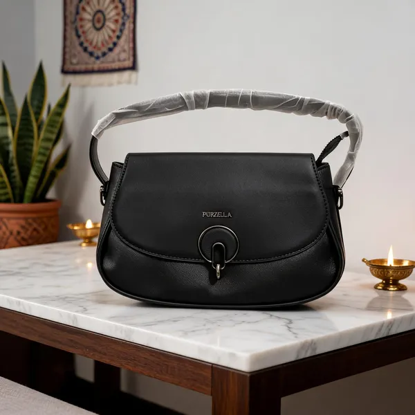 Black_Pure_Leather_Structured_Shoulder_Handbag_For_Women