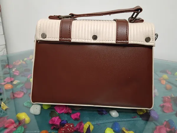 Brown_Synthetic_Leather_Textured_Structured_Handbag_For_Women