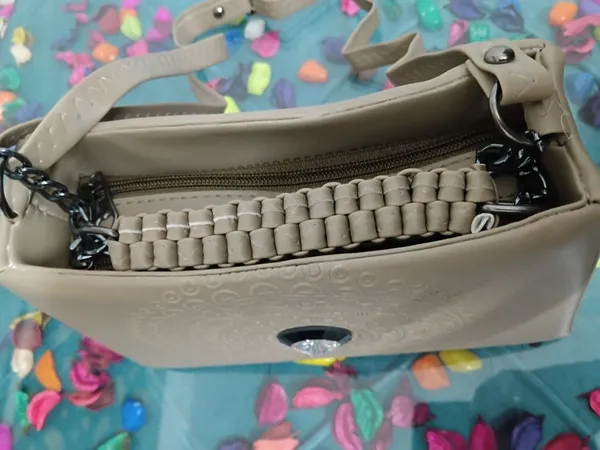 Beige_Synthetic_Leather_Embossed_Sling_Handbag_For_Women