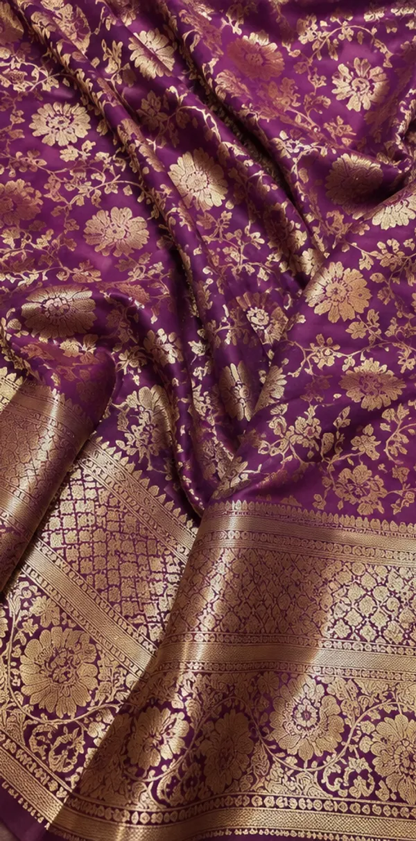 Purple_Banarasi_Silk_Floral_Woven_Saree_For_Women