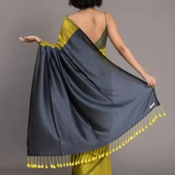 Grey_Cotton_Tassel_Saree_For_Women