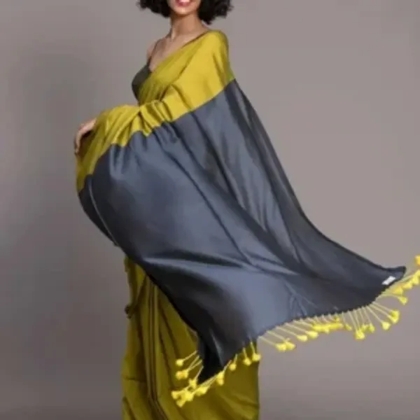 Grey_Cotton_Tassel_Saree_For_Women