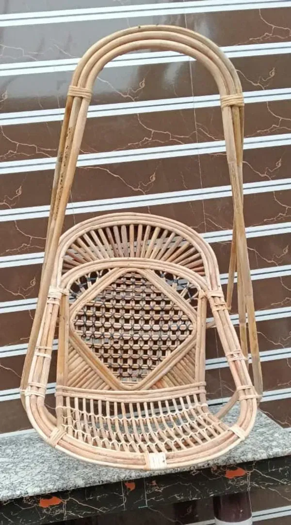 Bamboo_Cane_Swing_Chair_For_All_Ages_With_Chain_And_With_Cushion_Patang
