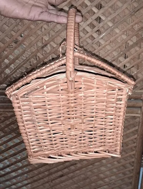 Bamboo_Cane_Storage_Basket_For_Laddu_Gopal_Carry_Basket_Kanha_Basket_For_Travel_Tokri_For_Laddu_Gopal_Ji_Pooja_Basket_Mandir_Basket_Fruit_Vegetable_Basket_Multicolour