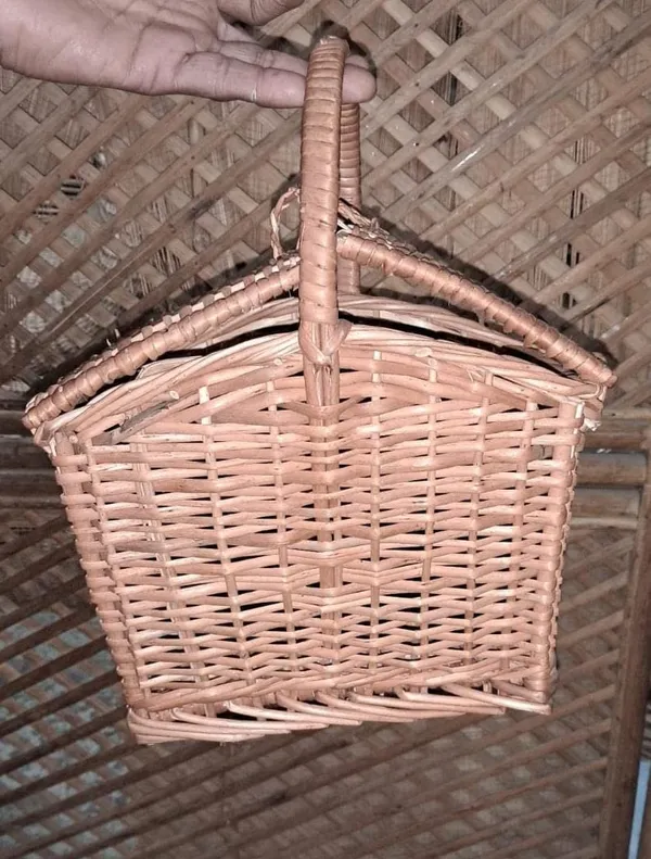 Cane_Storage_Basket_For_Laddu_Gopal_Carry_Basket_Kanha_Basket_For_Travel_Tokri_For_Laddu_Gopal_Ji_Pooja_Basket_Mandir_Basket_Fruit_Vegetable_Basket