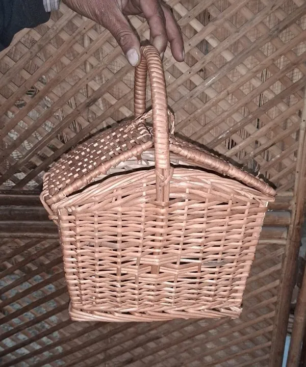Cane_Storage_Basket_For_Laddu_Gopal_Carry_Basket_Kanha_Basket_For_Travel_Tokri_For_Laddu_Gopal_Ji_Pooja_Basket_Mandir_Basket_Fruit_Vegetable_Basket