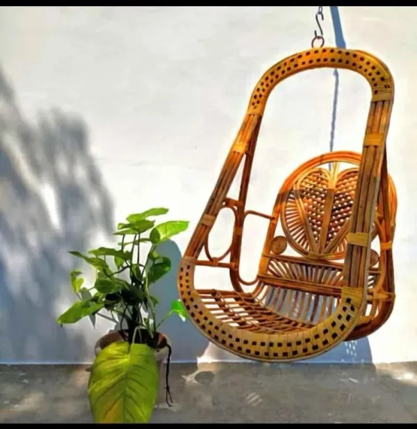 Rattan_Cane_Swing_Chair_With_Patterned_Heart_For_Kids_And_Adults