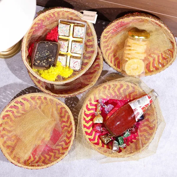 Elegant_Round_Bamboo_Basket_With_Net_Cover_Perfect_For_Weddings_Festivals_Gifts_Pack_Of_4_9inch_Size