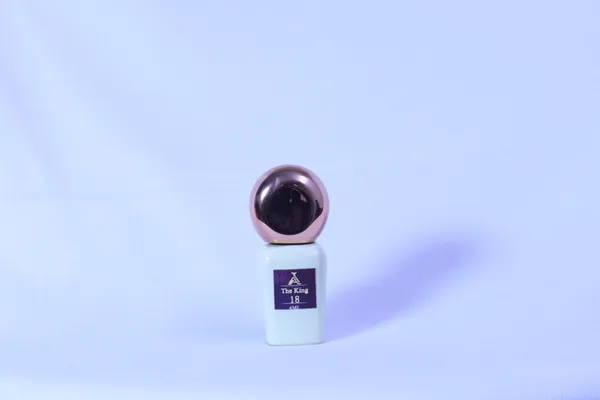 Arabian_Aura_The_King_18_Woody_Citrus_Leather_Attar