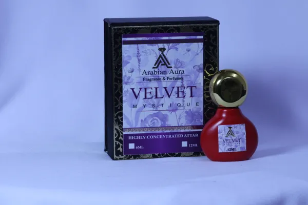 Arabian_Aura_Velvet_Mystique_Rose_Agarwood_Amber_Attar_Roll-On