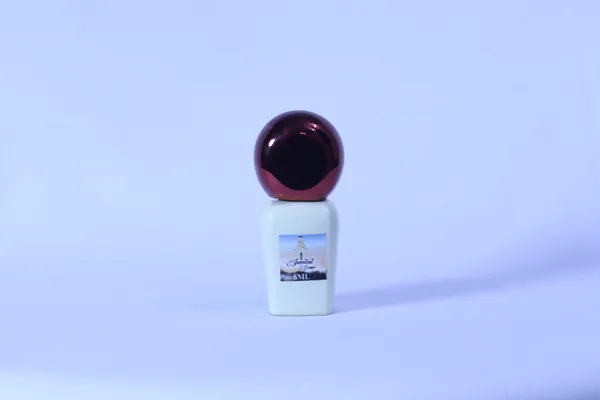 Arabian_Aura_Sweetest_Escape_Spicy_Amber_Floral_Attar