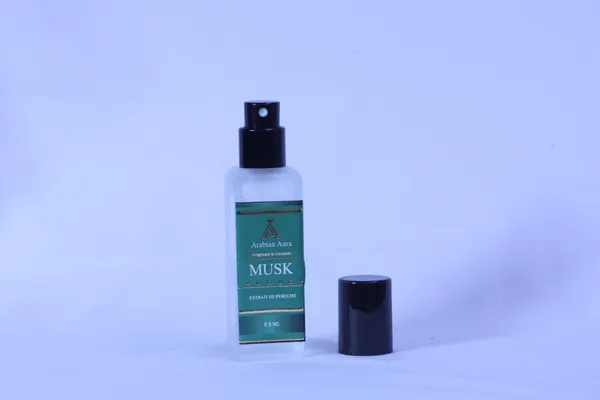 Arabian_Aura_Musk_Woody_Amber_Vanilla_Deodorant_Spray