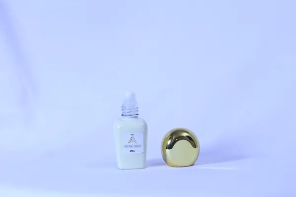 Arabian_Aura_Divine_Citrus_Musk_Vanilla_Concentrated_Attar_Roll_On