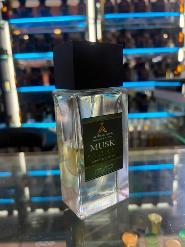 Arabian_Aura_Musk_Al_Oudh_Amber_Woody_Extrait_De_Parfum