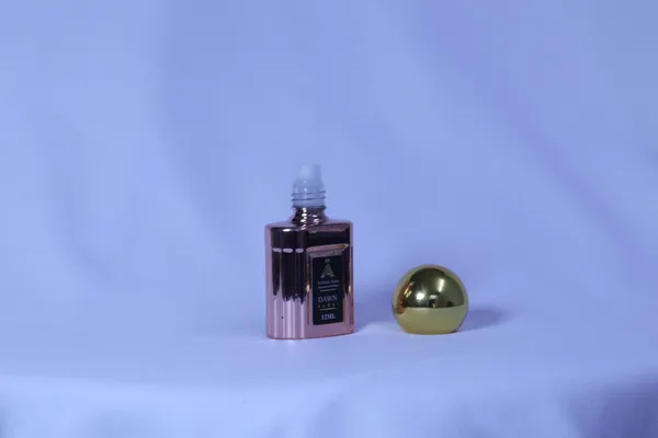 Arabian_Aura_Musk_Al_Oudh_Amber_Vanilla_Powdery_Attar_Roll-On