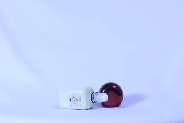 Arabian_Aura_Velvet_Mystique_Rose_Agarwood_Amber_Attar