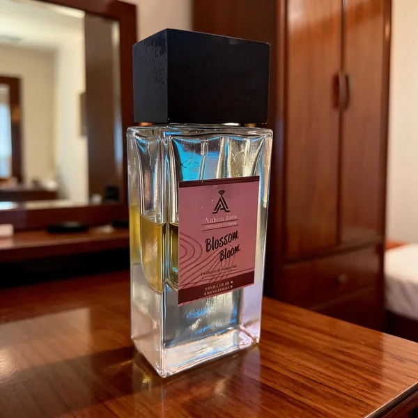 Arabian_Aura_Blossom_Bloom_Floral_Oriental_Extrait_De_Parfum