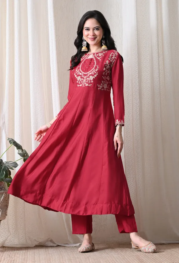 Maroon_Embroidered_Straight_Kurta_for_Women