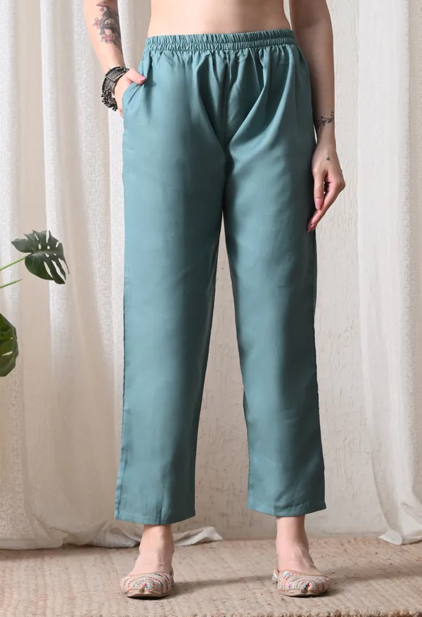 Teal_Embroidered_Ethnic_Kurta_Set_for_Women