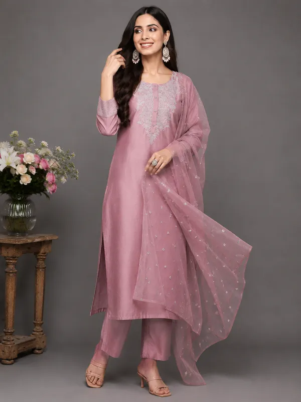 Pink_Embroidered_Straight_Kurta_Set_for_Women