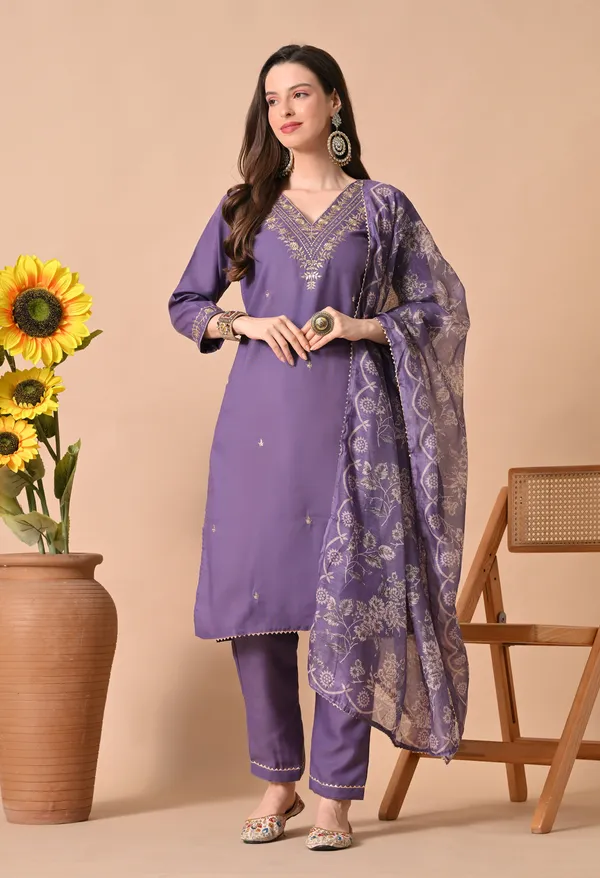 Purple_Embroidered_Kurta_Set_for_Women
