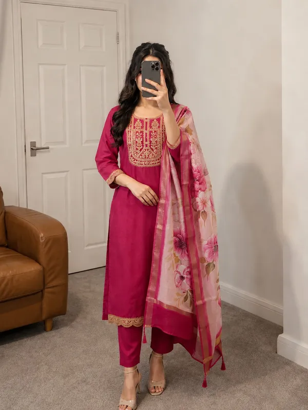 Pink_Embroidered_Straight_Kurta_Set_for_Women
