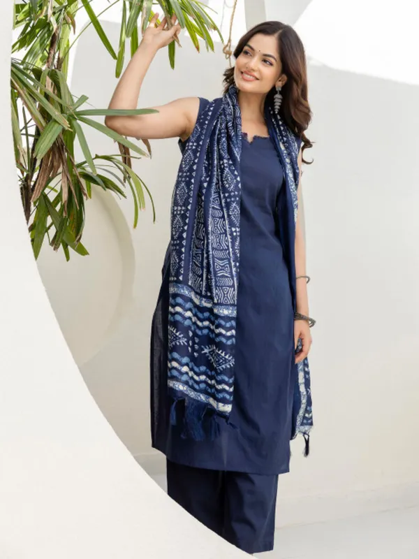 Navy_Blue_Printed_Kurta_Set_for_Women