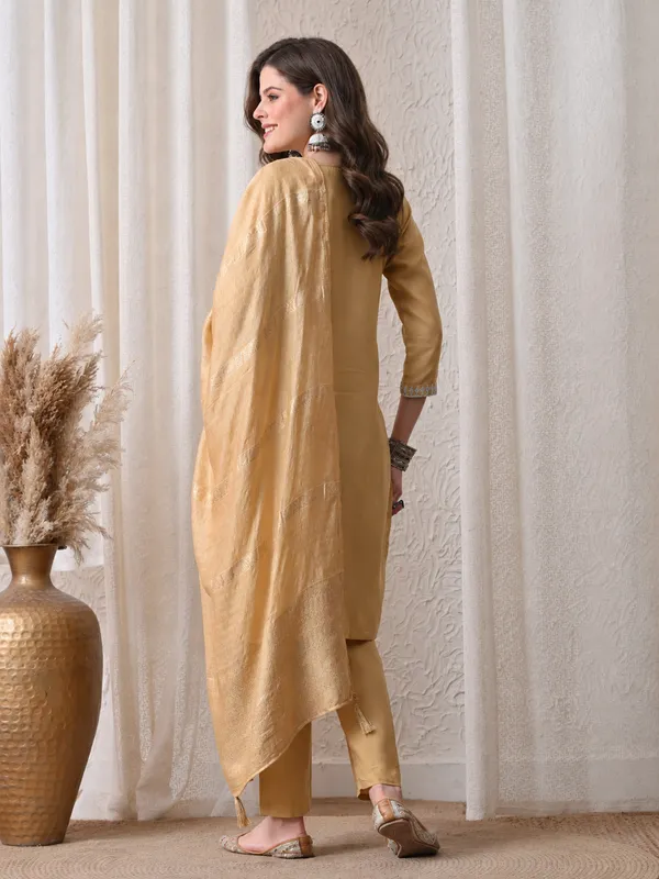 Mustard_Embroidered_Straight_Kurta_Set_for_Women