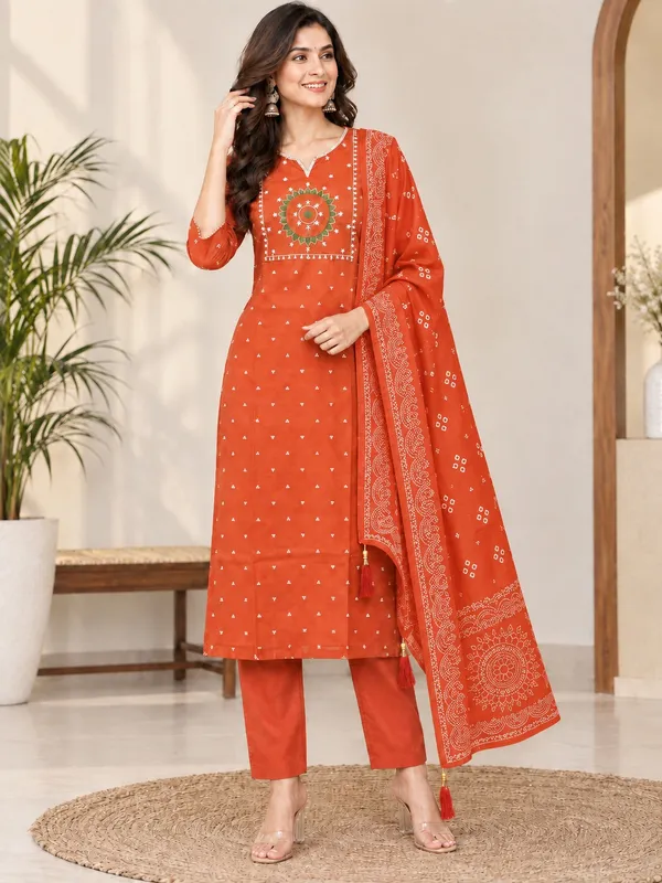 Orange_Printed_Straight_Kurta_Set_For_Women