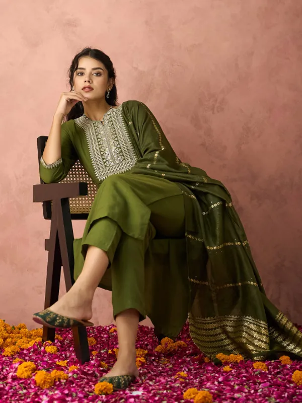 Olive_Green_Embroidered_Kurta_Set_For_Women