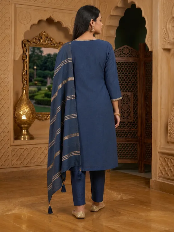 Navy_Blue_Embroidered_Kurta_Set_For_Women