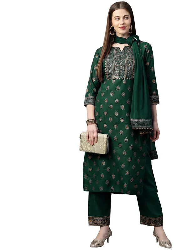 Green_Printed_Straight_Kurta_Set_for_Women