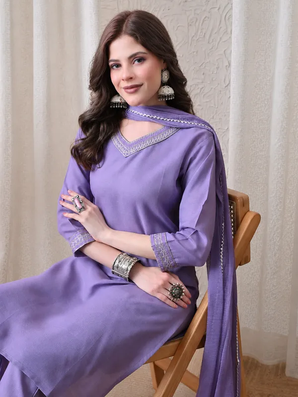 Purple_Embroidered_Straight_Kurta_Set_for_Women