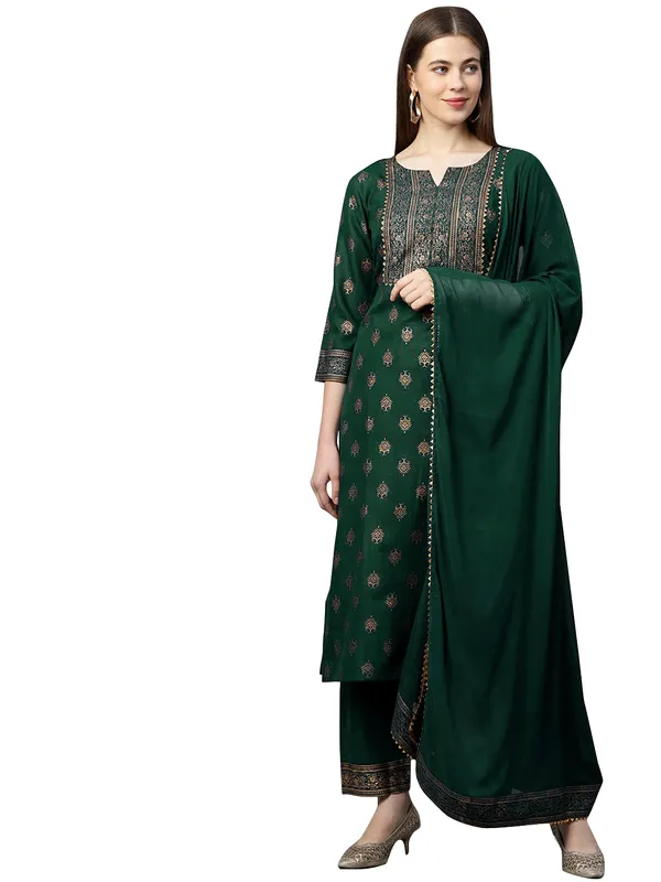 Green_Printed_Straight_Kurta_Set_for_Women