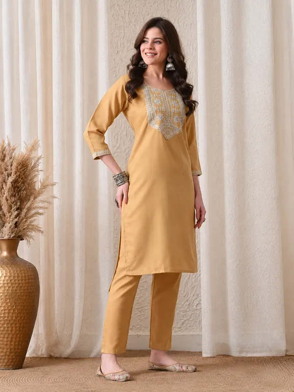 Mustard_Embroidered_Straight_Kurta_Set_for_Women