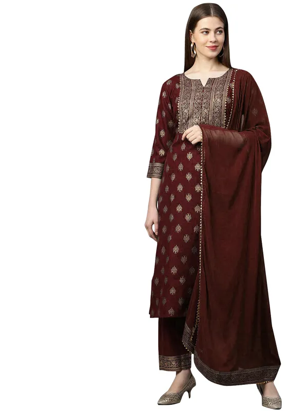 Maroon_Printed_Ethnic_Kurta_Set_for_Women