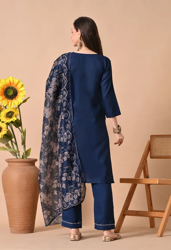 Navy_Blue_Embroidered_Kurta_Set_for_Women
