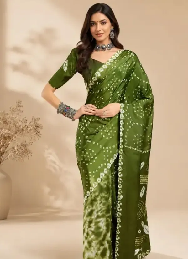 Green_Printed_Saree_For_Women