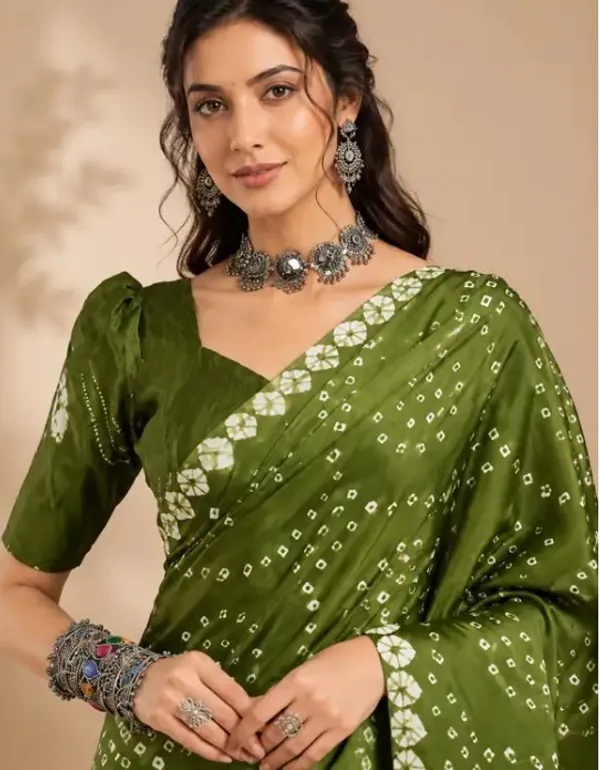Green_Printed_Saree_For_Women