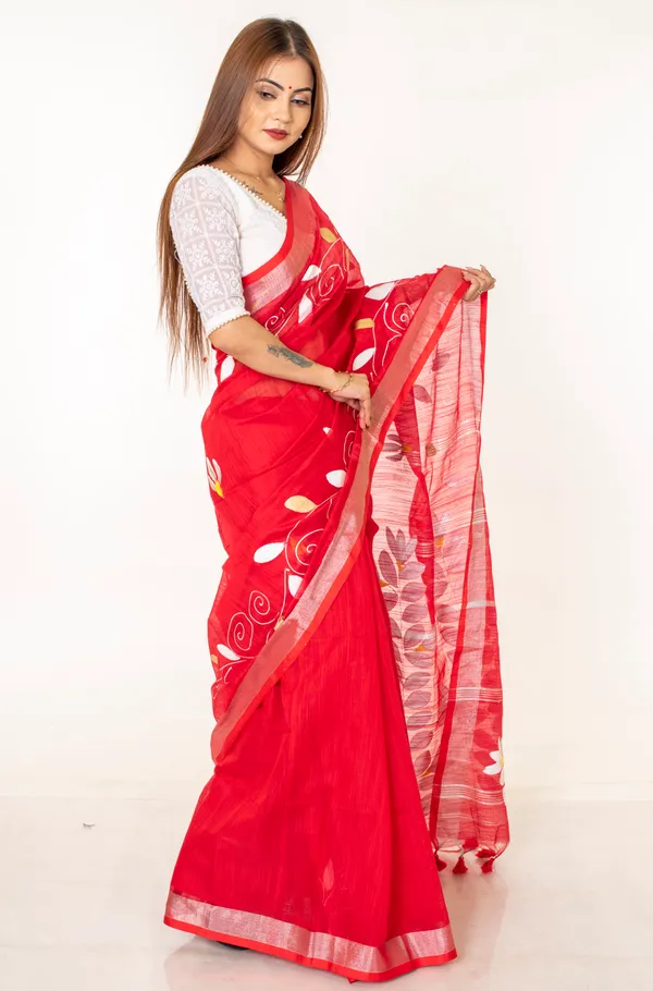 Red_Chiffon_Floral_Print_Saree_For_Women