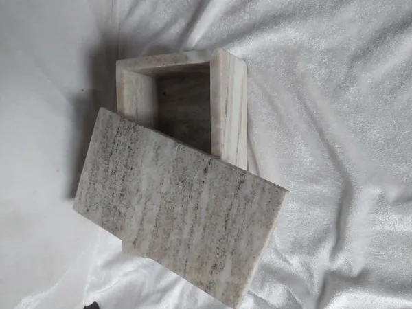 Distressed_Marble__Rectangular_Storage_Box